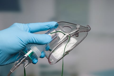 Mascarilla 3 en 1 para oxigenoterapia hospitalaria