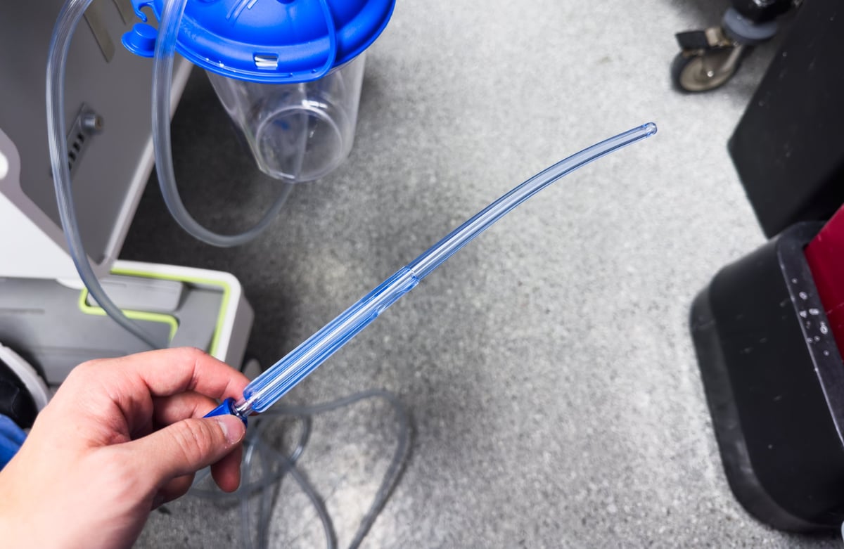 hospital suction tube with yankauer suction tip